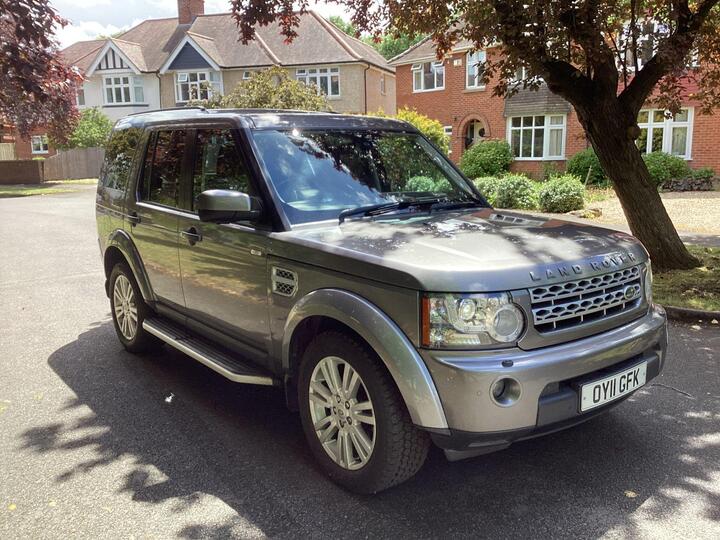 Land Rover Discovery 4 3.0 SD V6 HSE CommandShift 4WD Euro 5 5dr Land Rover Discovery 4 3.0 SD V6 HSE CommandShift 4WD Euro 5 5dr