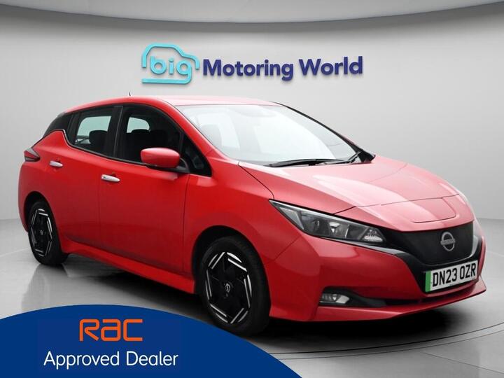 Nissan Leaf 39kWh Acenta Auto 5dr