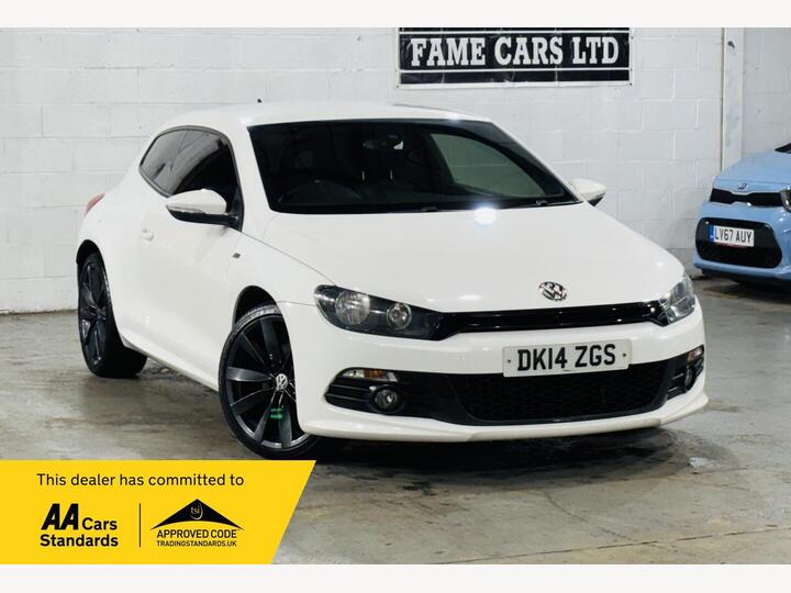 Volkswagen Scirocco 2.0 TDI R-Line DSG Euro 5 3dr (Leather, Nav) Volkswagen Scirocco 2.0 TDI R-Line DSG Euro 5 3dr (Leather, Nav)
