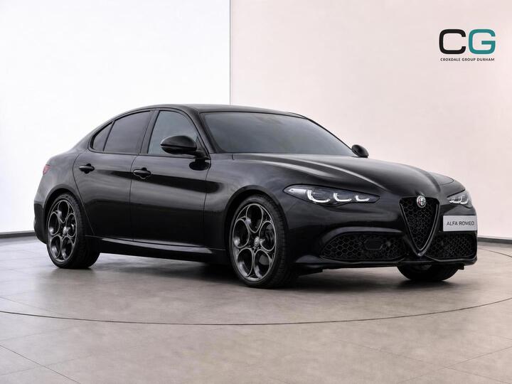 Alfa Romeo Giulia 2.0T Intensa Auto Euro 6 (s/s) 4dr