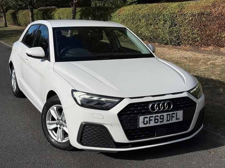Audi A1 1.0 TFSI 30 Technik Sportback Euro 6 (s/s) 5dr