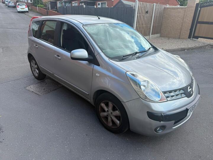 Nissan Note 1.6 16v SE 5dr