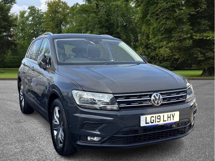 Volkswagen Tiguan 2.0 TDI Match DSG Euro 6 (s/s) 5dr Volkswagen Tiguan 2.0 TDI Match DSG Euro 6 (s/s) 5dr