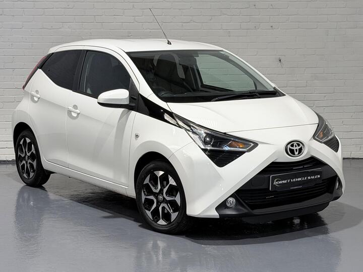 Toyota AYGO 1.0 VVT-i X-plore Euro 6 5dr