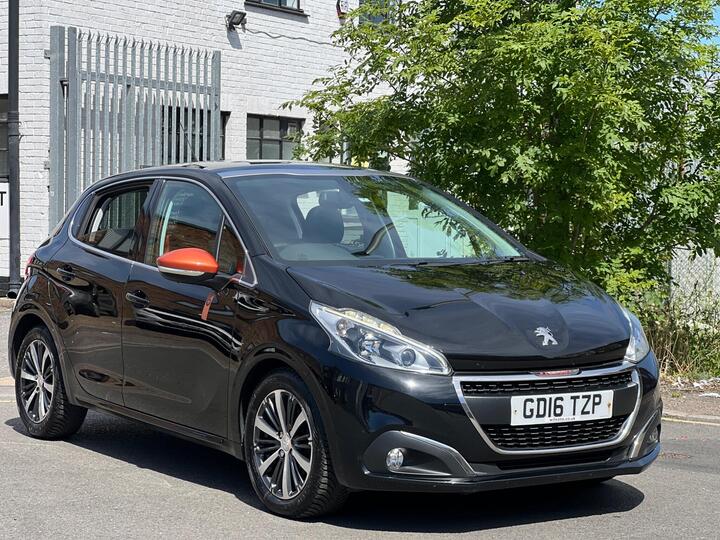Peugeot 208 1.2 PureTech Roland Garros Euro 6 (s/s) 5dr