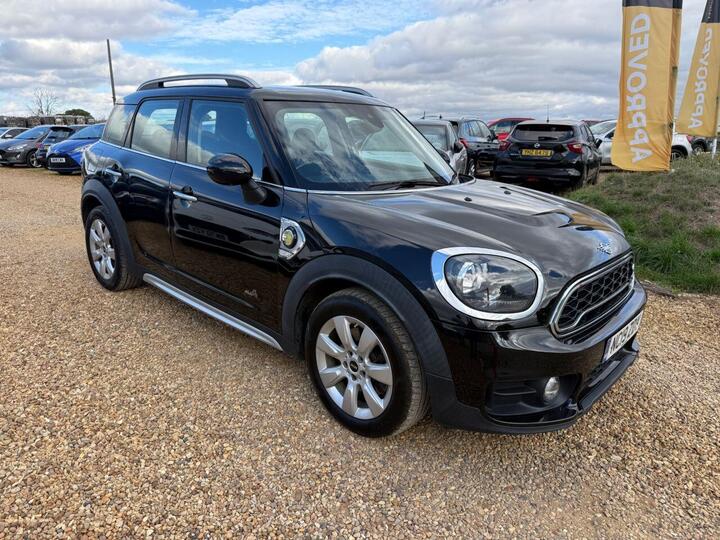 MINI COUNTRYMAN 1.5 7.6kWh Cooper SE Auto ALL4 Euro 6 (s/s) 5dr
