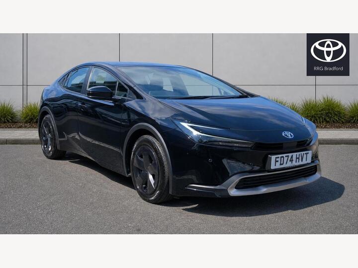 Toyota Prius 2.0 13.6kWh Design CVT Euro 6 (s/s) 5dr