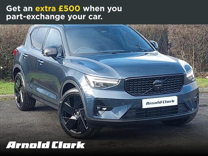 Volvo XC40 2.0 B3 MHEV Plus Pro Black Edition DCT Auto Euro 6 (s/s) 5dr