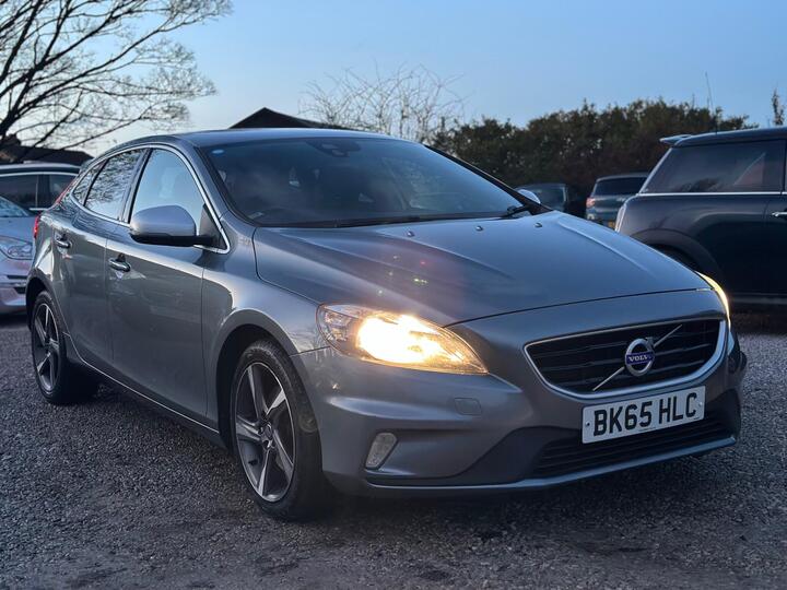 Volvo V40 2.0 T3 R-Design Euro 6 (s/s) 5dr