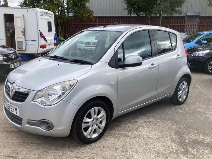 Vauxhall Agila 1.2 VVT EcoFLEX SE Euro 5 5dr Vauxhall Agila 1.2 VVT EcoFLEX SE Euro 5 5dr