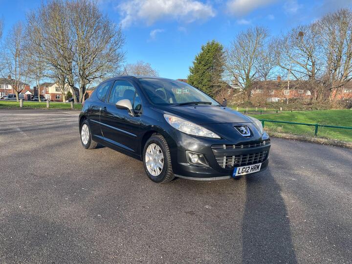 Peugeot 207 1.4 HDi Active Euro 5 3dr Peugeot 207 1.4 HDi Active Euro 5 3dr