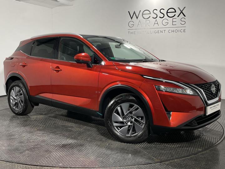 Nissan Qashqai 1.3 DIG-T MHEV Acenta Premium XTRON Euro 6 (s/s) 5dr