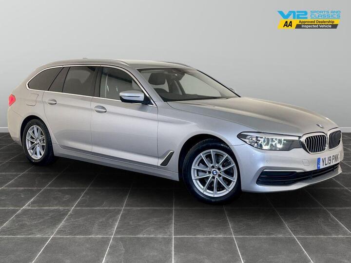 BMW 5 Series 2.0 520d SE Touring Auto XDrive Euro 6 (s/s) 5dr BMW 5 Series 2.0 520d SE Touring Auto XDrive Euro 6 (s/s) 5dr