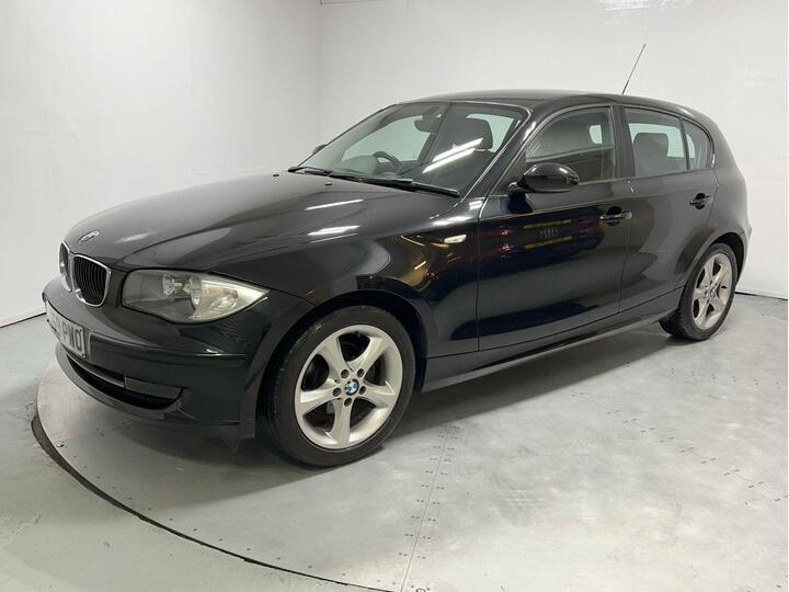 BMW 1 Series 2.0 116i Sport Euro 4 5dr BMW 1 Series 2.0 116i Sport Euro 4 5dr