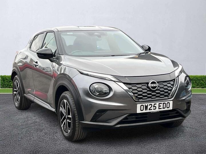 Nissan JUKE 1.6 N-Connecta Auto Euro 6 5dr