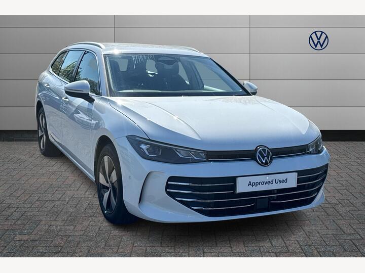 Volkswagen Passat 1.5 ETSI MHEV Life DSG Euro 6 (s/s) 5dr