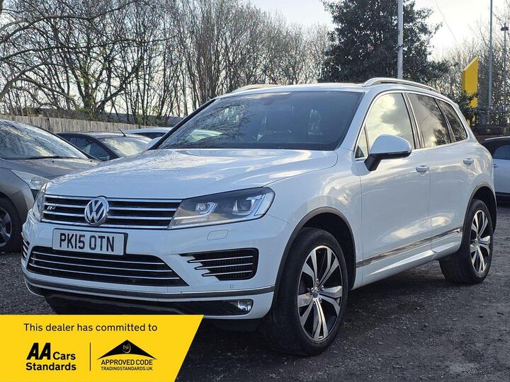 Volkswagen Touareg 3.0 TDI V6 BlueMotion Tech R-Line Tiptronic 4WD Euro 6 (s/s) 5dr