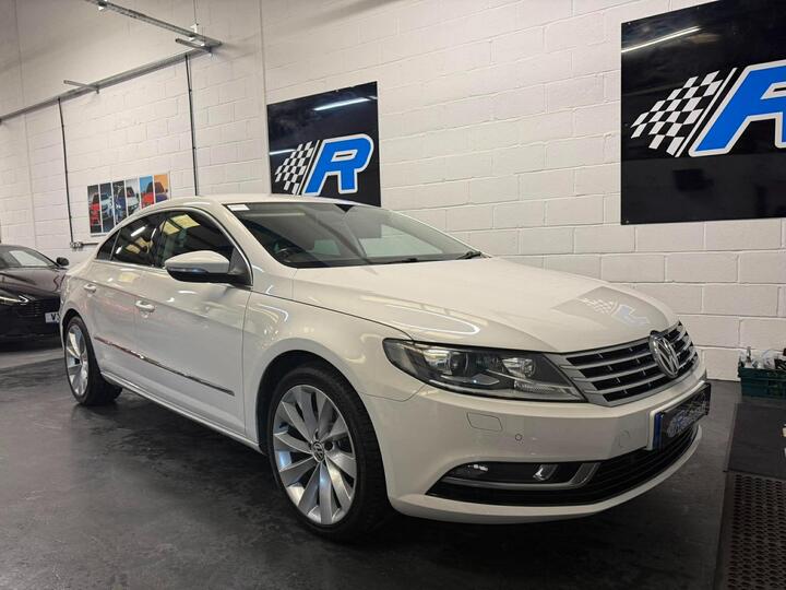Volkswagen CC 2.0 TDI BlueMotion Tech GT DSG Euro 5 (s/s) 4dr Volkswagen CC 2.0 TDI BlueMotion Tech GT DSG Euro 5 (s/s) 4dr