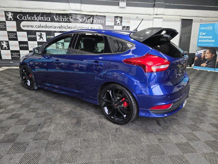 Ford FOCUS 2.0T EcoBoost ST-3 Euro 6 (s/s) 5dr