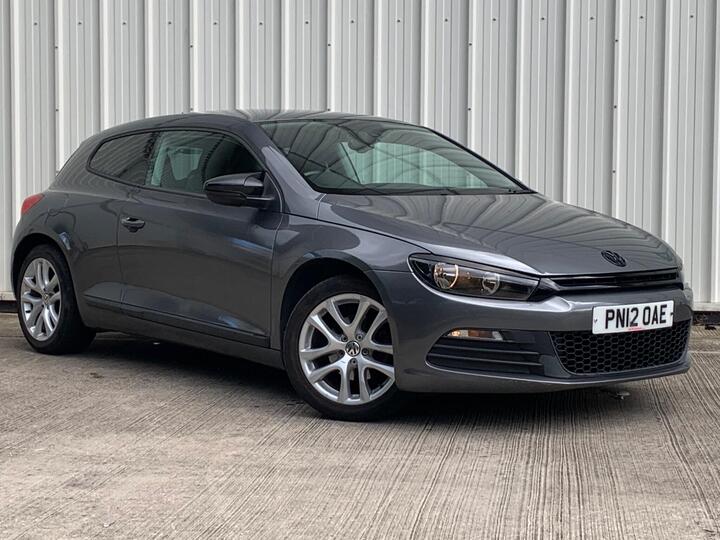 Volkswagen Scirocco 2.0 TDI BlueMotion Tech Euro 5 (s/s) 3dr