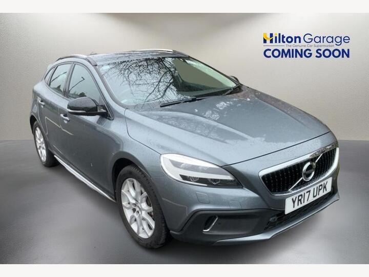 Volvo V40 CROSS COUNTRY 1.5 T3 Pro Auto Euro 6 (s/s) 5dr