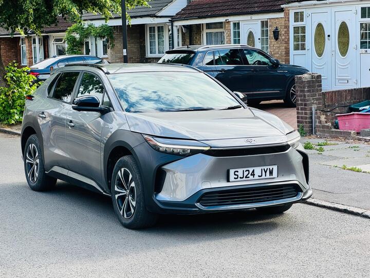 Toyota BZ4X 71.4kWh Motion Auto AWD 5dr (11kW OBC)