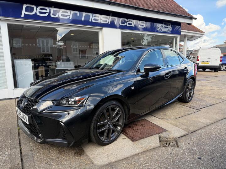 Lexus IS 2.5 300h F Sport E-CVT Euro 6 (s/s) 4dr