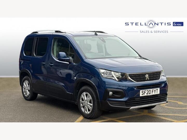 Peugeot Rifter 1.5 BlueHDi Allure Standard MPV Euro 6 (s/s) 5dr Peugeot Rifter 1.5 BlueHDi Allure Standard MPV Euro 6 (s/s) 5dr