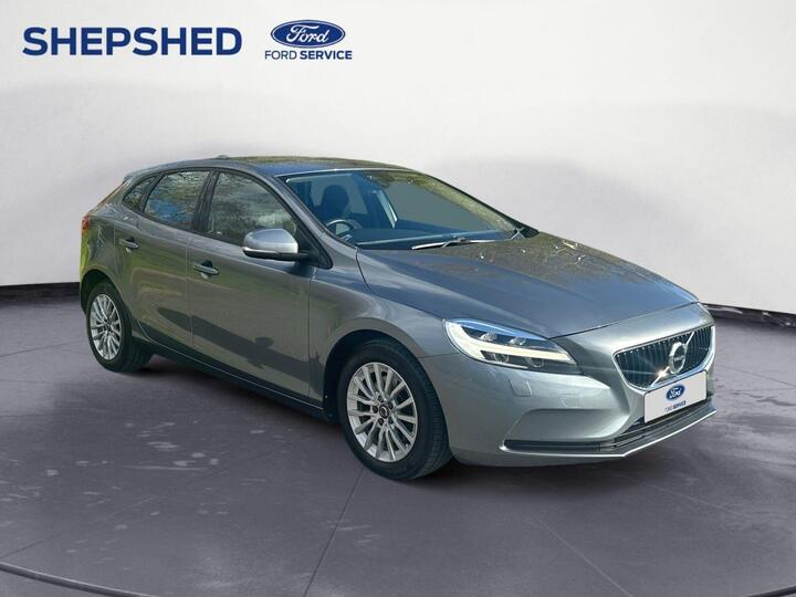 Volvo V40 2.0 T2 Momentum Nav Plus Euro 6 (s/s) 5dr