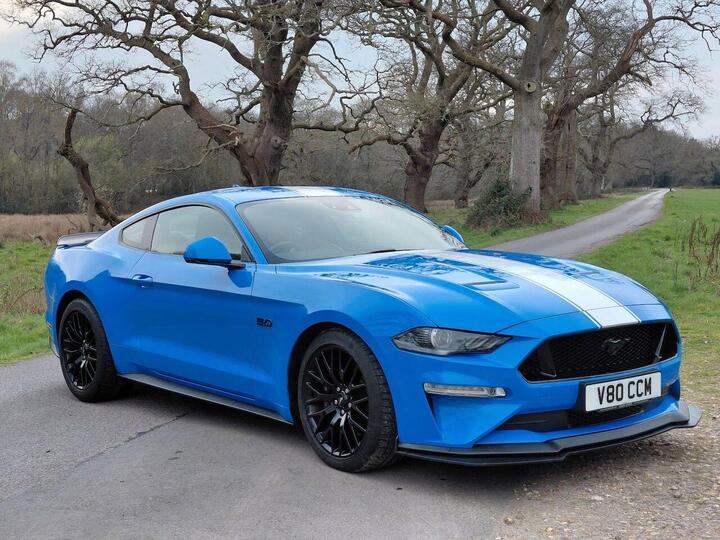 Ford Mustang 5.0 V8 GT Fastback Euro 6 2dr