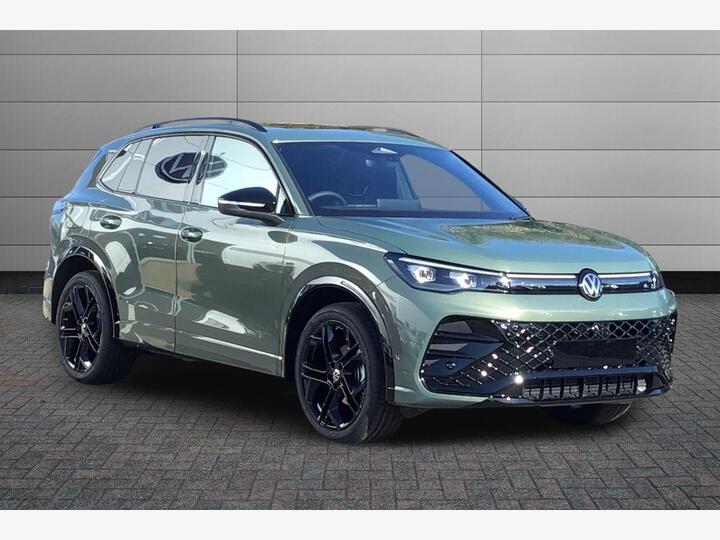 Volkswagen Tiguan 1.5 ETSI MHEV Black Edition DSG Euro 6 (s/s) 5dr