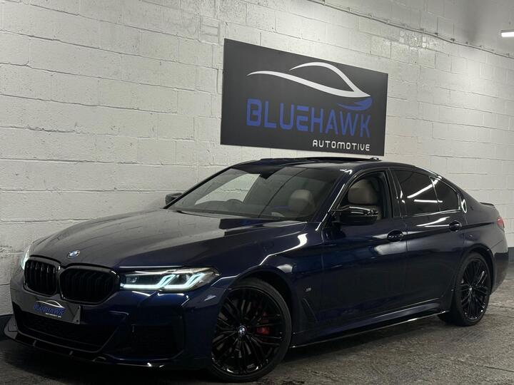 BMW 5 Series 3.0 530d MHT M Sport Steptronic XDrive Euro 6 (s/s) 4dr BMW 5 Series 3.0 530d MHT M Sport Steptronic XDrive Euro 6 (s/s) 4dr