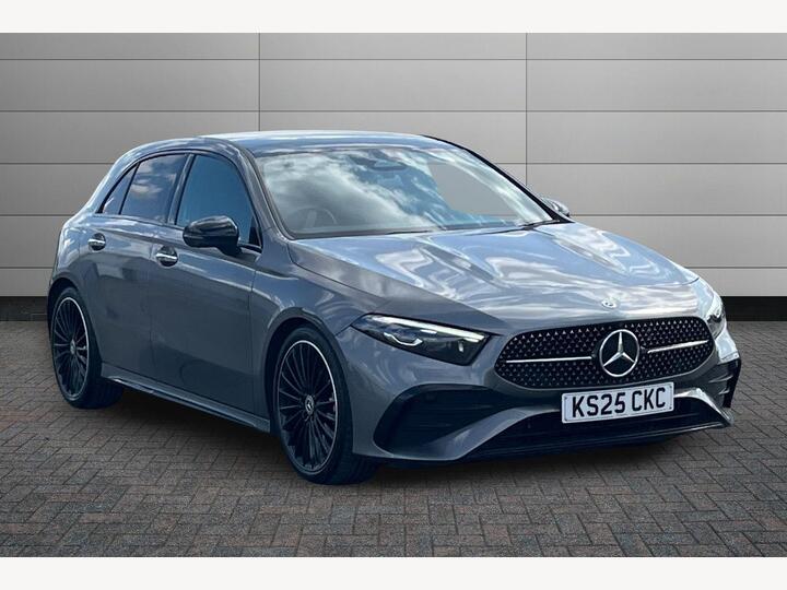 Mercedes-Benz A Class 1.3 A180h MHEV AMG Line (Premium Plus) 7G-DCT Euro 6 (s/s) 5dr