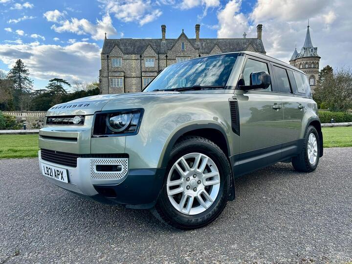 Land Rover Defender 110 3.0 D250 MHEV First Edition Auto 4WD Euro 6 (s/s) 5dr Land Rover Defender 110 3.0 D250 MHEV First Edition Auto 4WD Euro 6 (s/s) 5dr