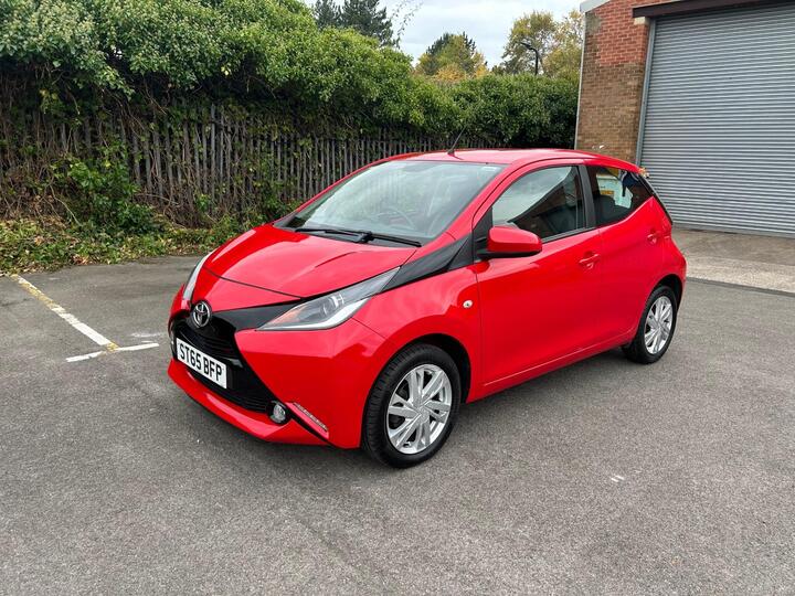 Toyota Aygo 1.0 VVT-i X-pression X-wave Euro 5 5dr Euro 5