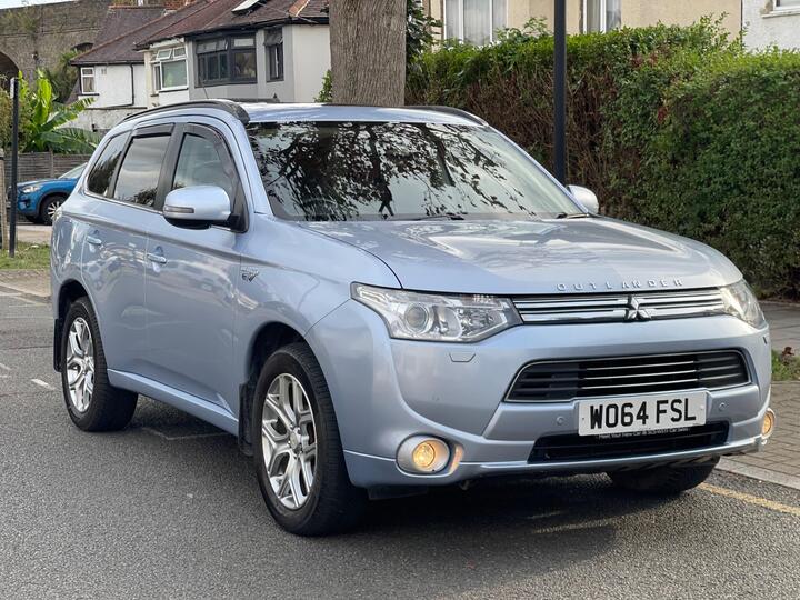 Mitsubishi Outlander 2.0h 12kWh GX4h CVT 4WD Euro 5 (s/s) 5dr