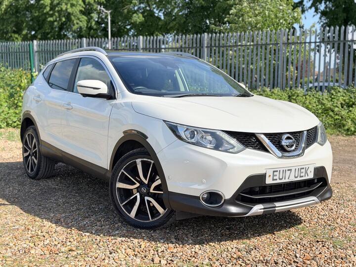 Nissan Qashqai 1.6 DCi Tekna XTRON 2WD Euro 6 (s/s) 5dr