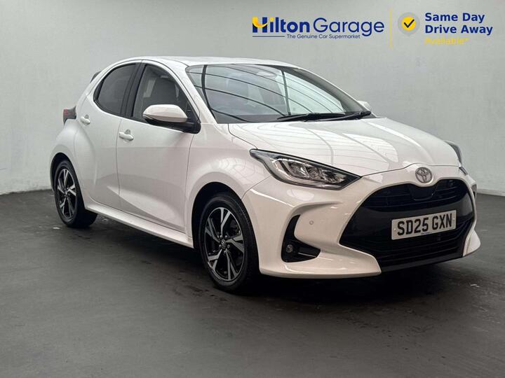 Toyota YARIS 1.5 VVT-h Design E-CVT Euro 6 (s/s) 5dr