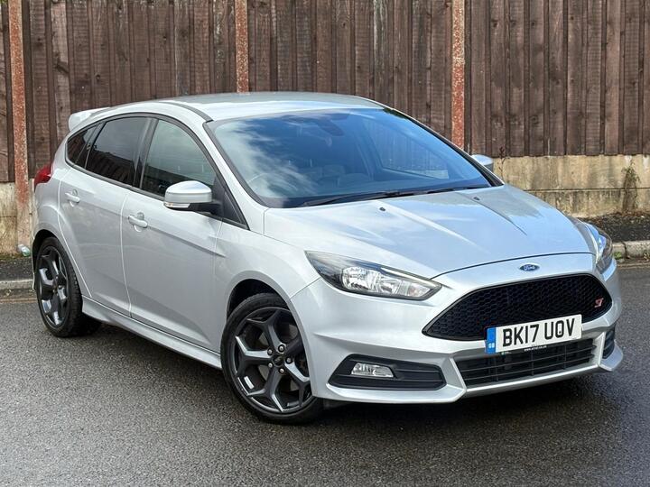 Ford Focus 2.0 TDCi ST-2 Euro 6 (s/s) 5dr