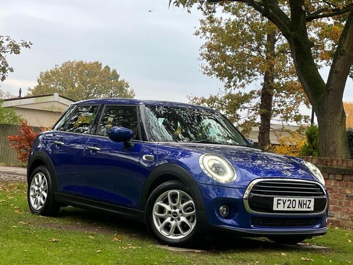 MINI HATCH 1.5 Cooper Classic Steptronic Euro 6 (s/s) 5dr
