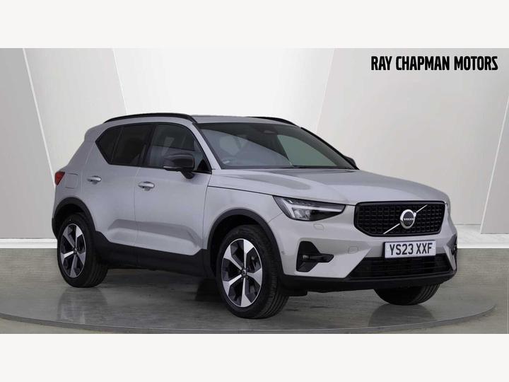 Volvo XC40 2.0 B4 MHEV Ultimate DCT Auto Euro 6 (s/s) 5dr