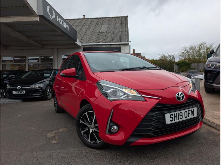 Toyota Yaris 1.5 VVT-i Icon Tech Euro 6 5dr
