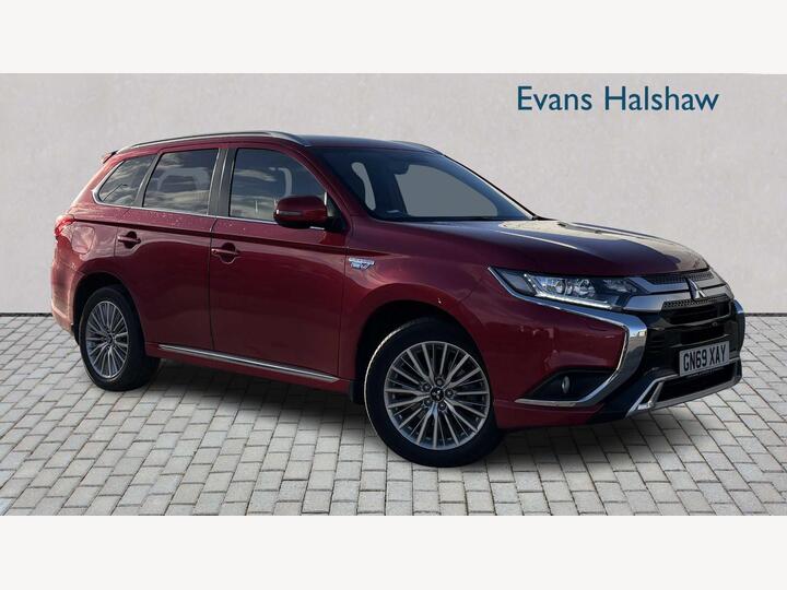Mitsubishi OUTLANDER ESTATE 2.4h TwinMotor 13.8kWh Dynamic CVT 4WD Euro 6 (s/s) 5dr