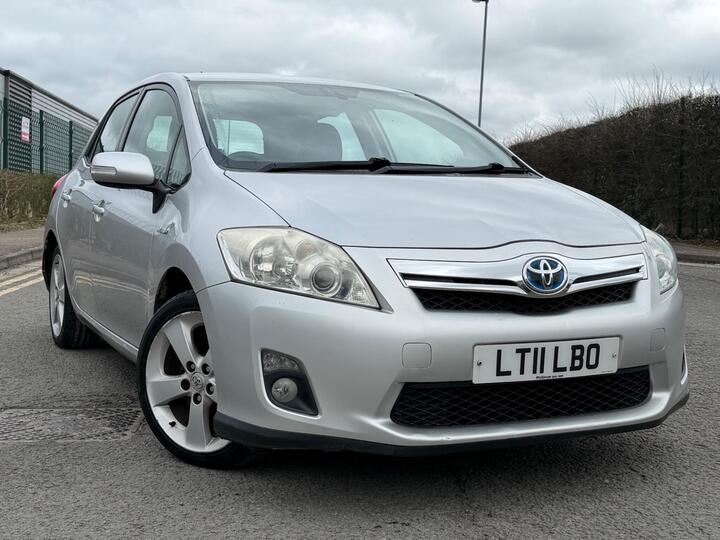 Toyota Auris 1.8 VVT-h T Spirit CVT Euro 5 (s/s) 5dr