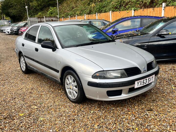 Mitsubishi Carisma 1.9 TD Elegance 5dr Mitsubishi Carisma 1.9 TD Elegance 5dr