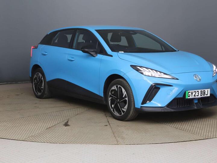 MG 4 51kWh SE Auto 5dr