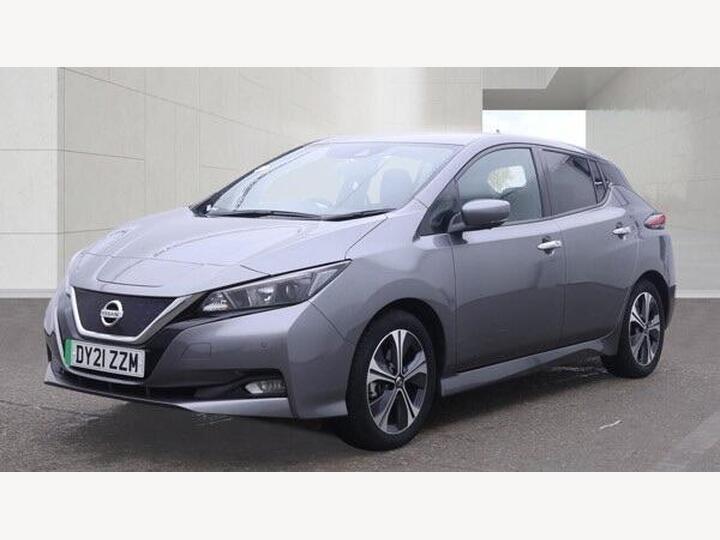 Nissan Leaf 40kWh N-Connecta Auto 5dr