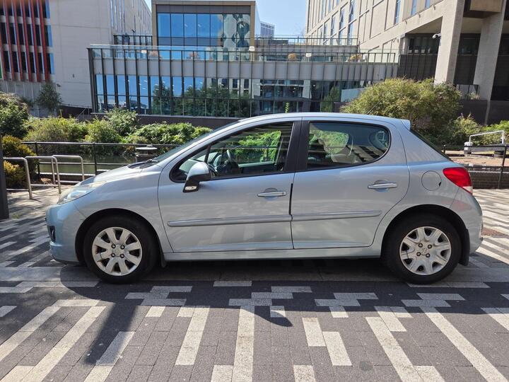Peugeot 207 1.4 HDi Active Euro 5 5dr