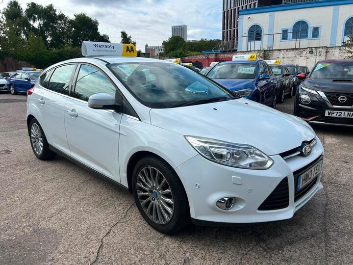 Ford Focus 1.0T EcoBoost Titanium X Euro 5 (s/s) 5dr