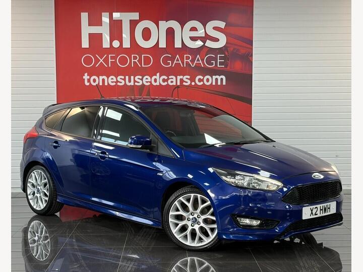 Ford FOCUS 1.0T EcoBoost ST-Line Euro 6 (s/s) 5dr
